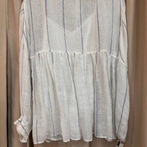 Eka linen blouse size Medium
